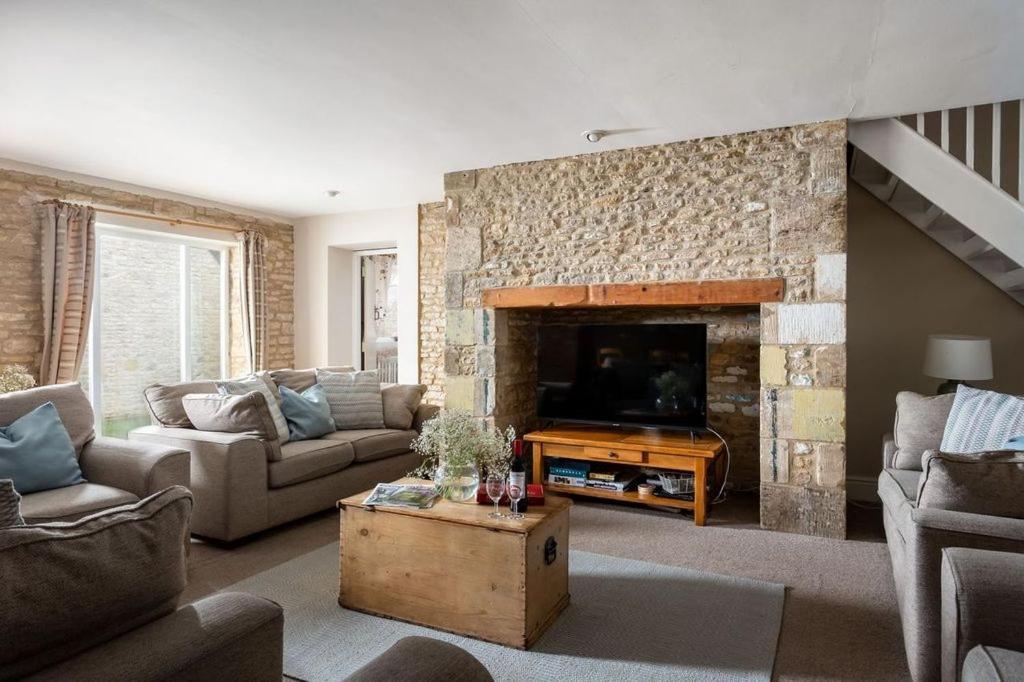 Stanton House, 6 Bedroom, 5 Bath Челтенхам Экстерьер фото